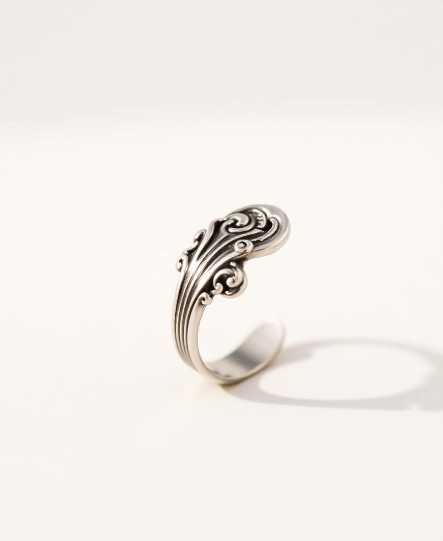 Finished piece: Aino Spoon Ring